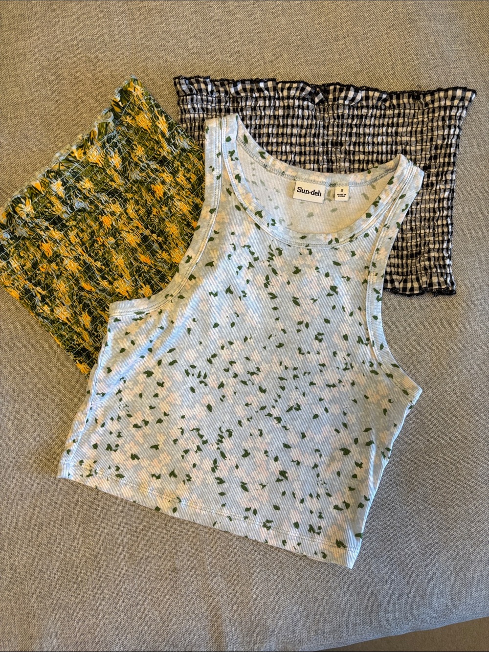 Sunday Best / Sun-deh summer tops.  Includes 2 tube tops, and 1 tank.